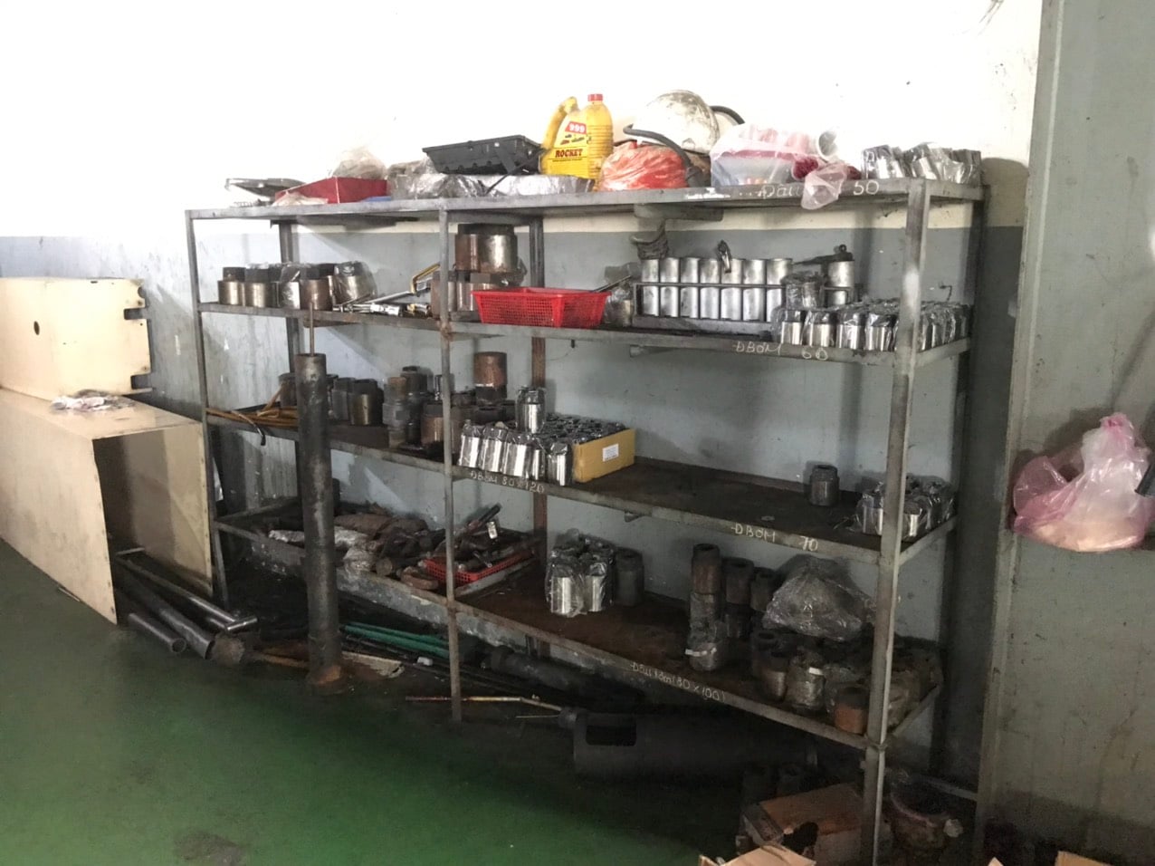 Tool rack.jpg